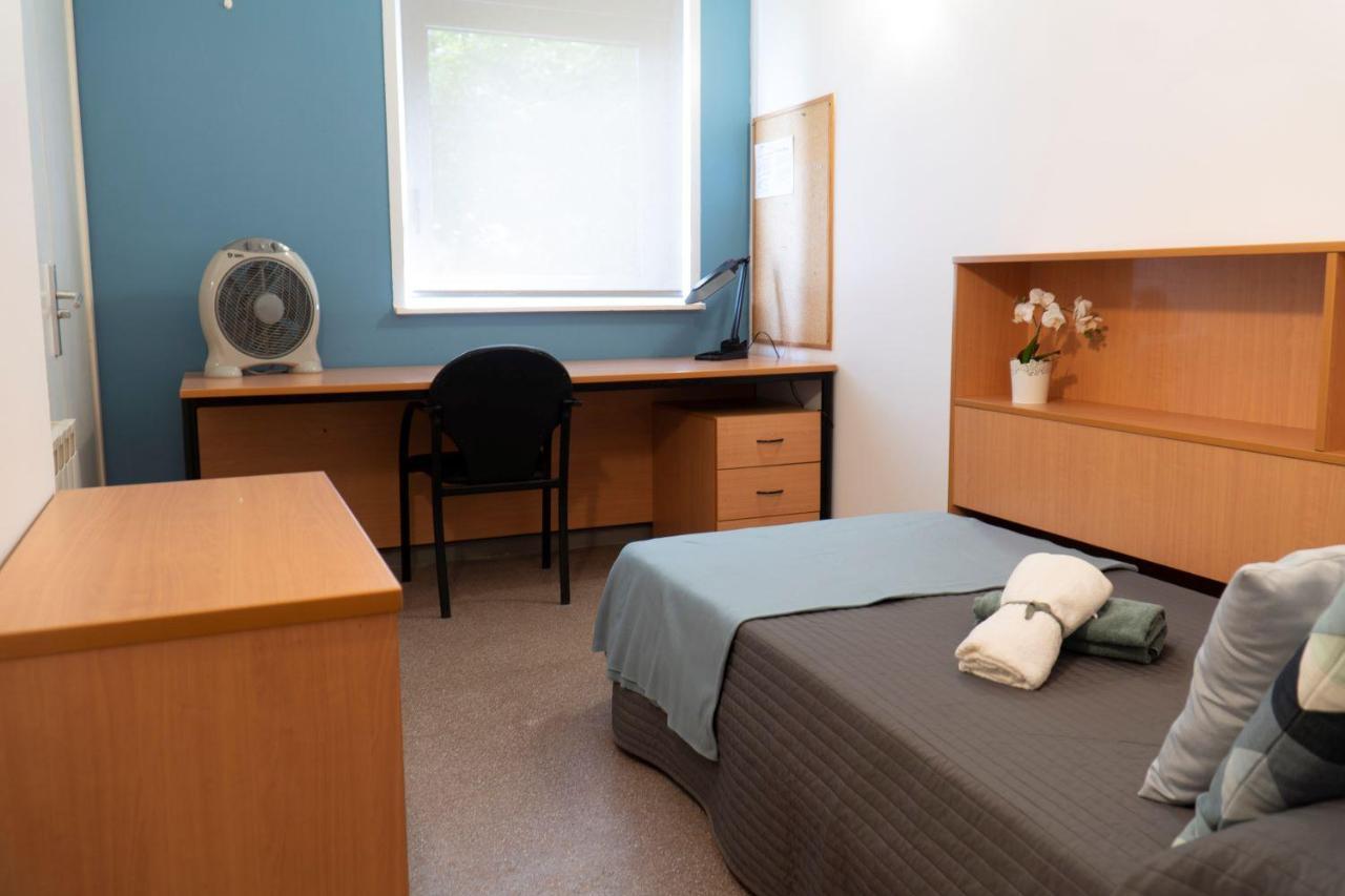 Residencia Universitaria Resa Campus De Montilivi Girona Eksteriør bilde