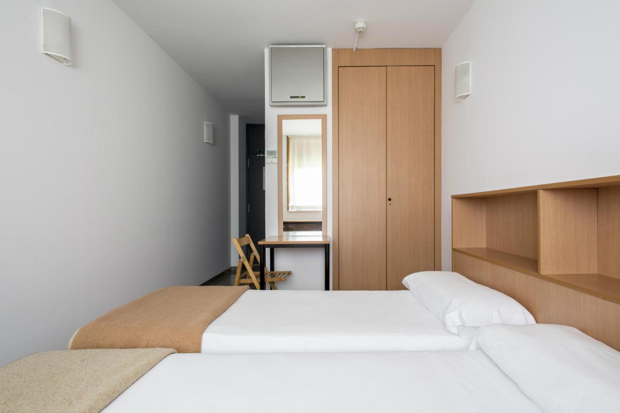 Residencia Universitaria Resa Campus De Montilivi Girona Eksteriør bilde