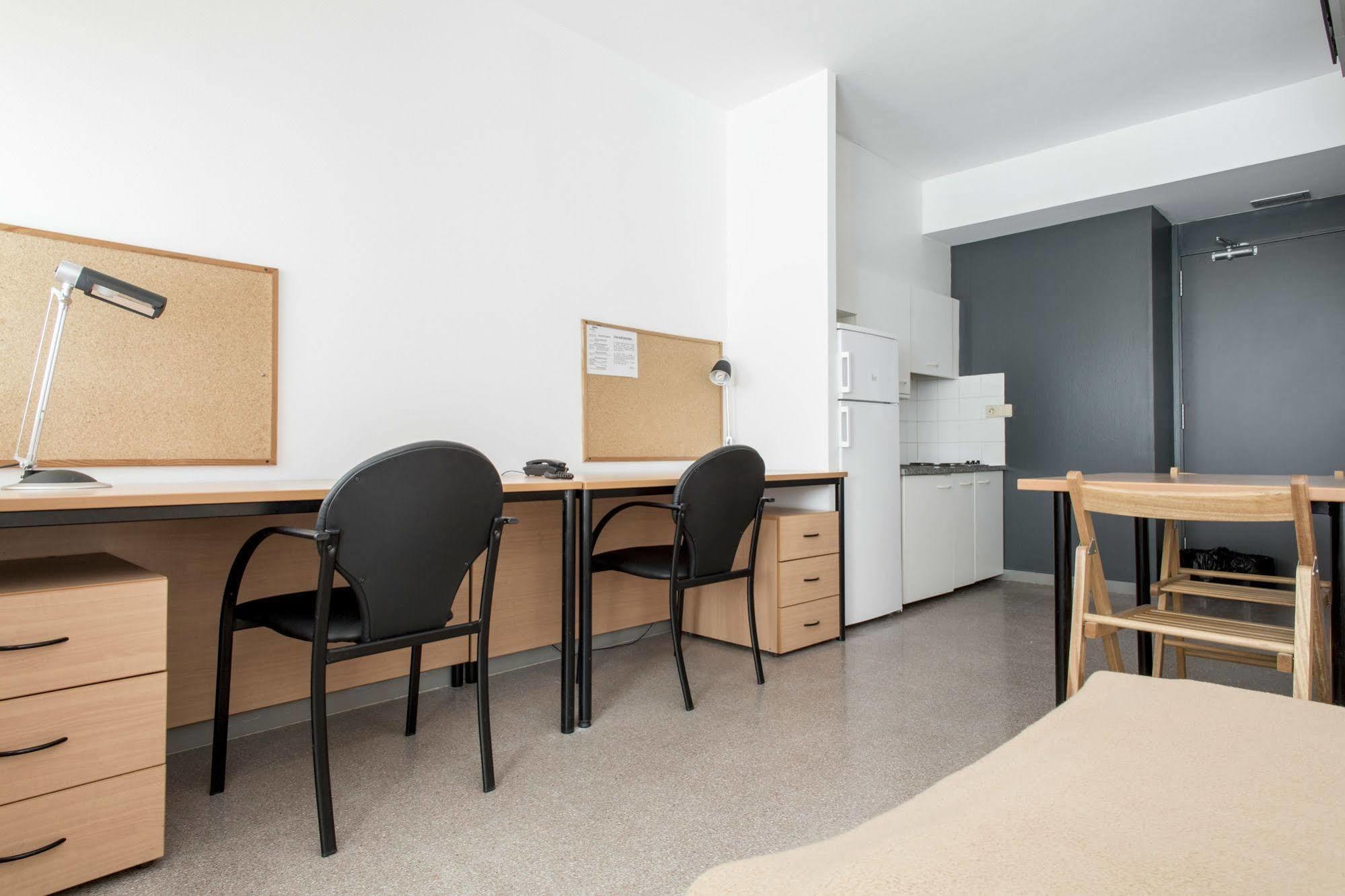 Residencia Universitaria Resa Campus De Montilivi Girona Eksteriør bilde