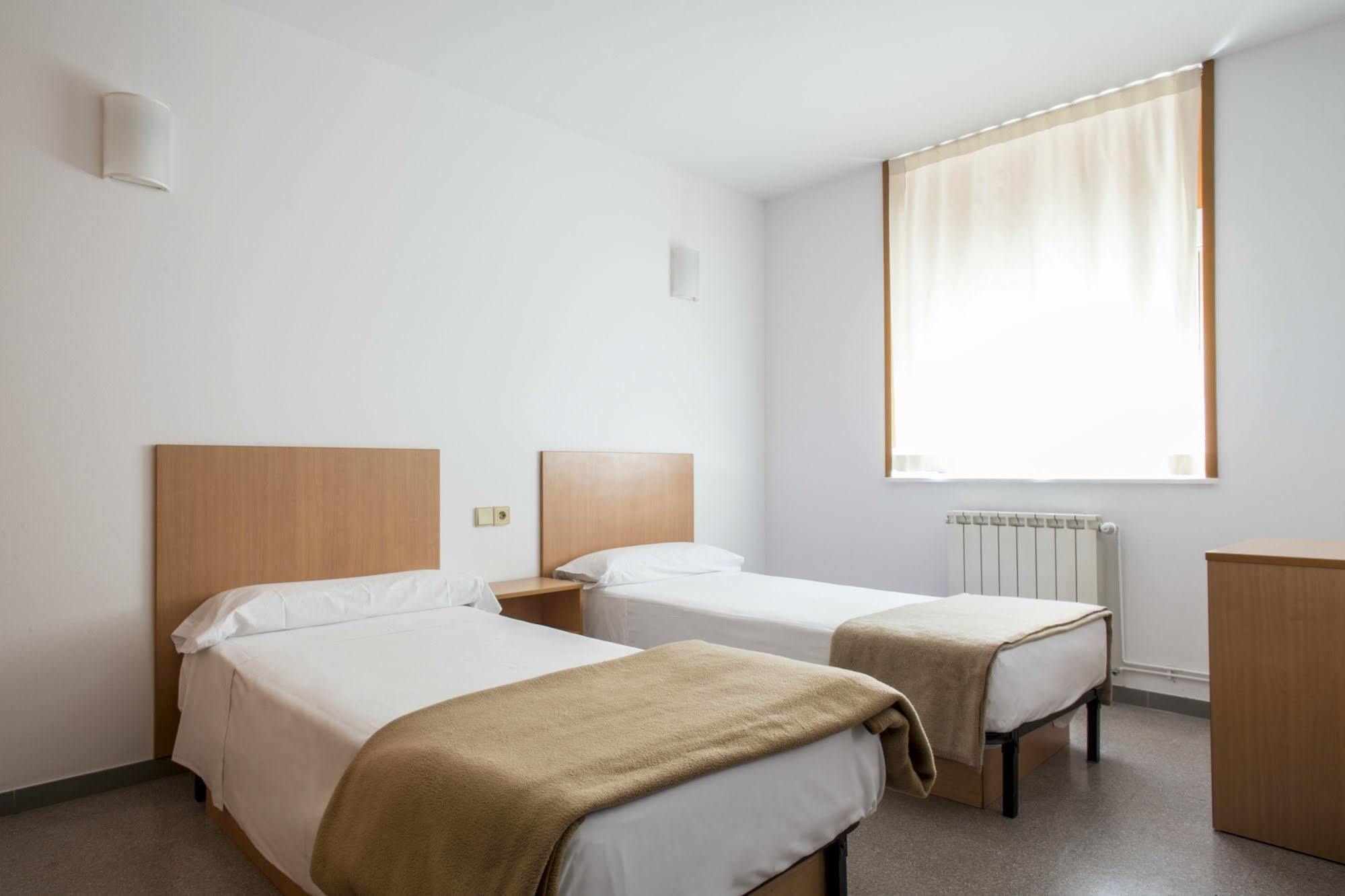 Residencia Universitaria Resa Campus De Montilivi Girona Eksteriør bilde