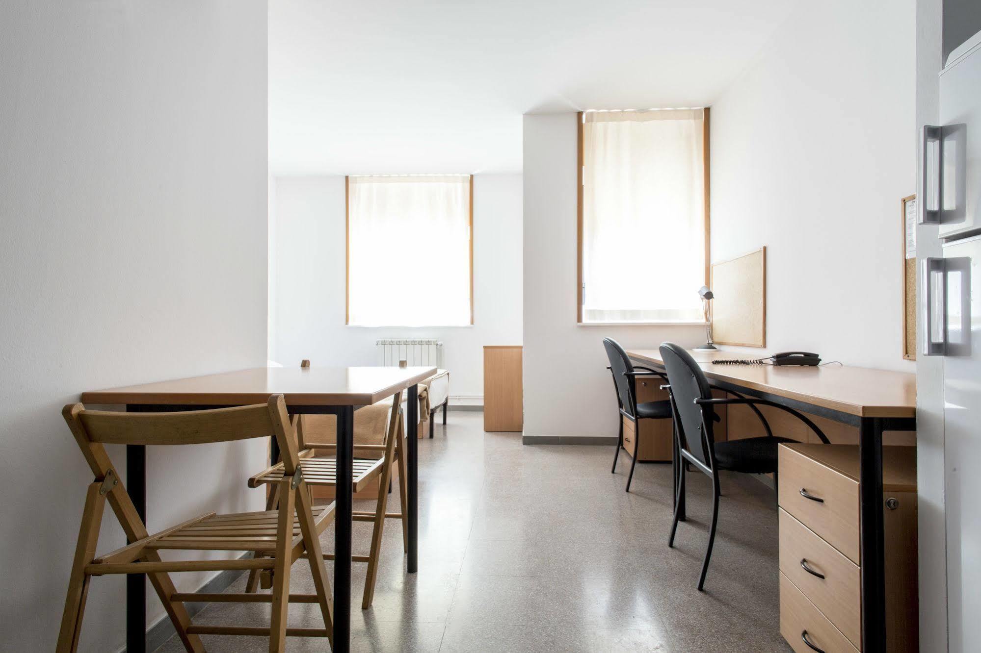 Residencia Universitaria Resa Campus De Montilivi Girona Eksteriør bilde